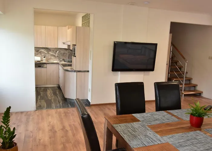 Apartman-hovorany *